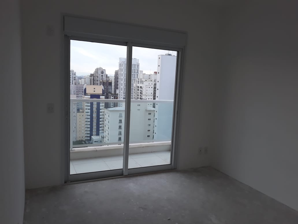 Apartamento à venda com 2 quartos, 95m² - Foto 4