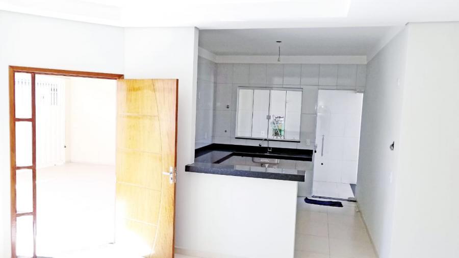 Casa à venda com 3 quartos, 200m² - Foto 9