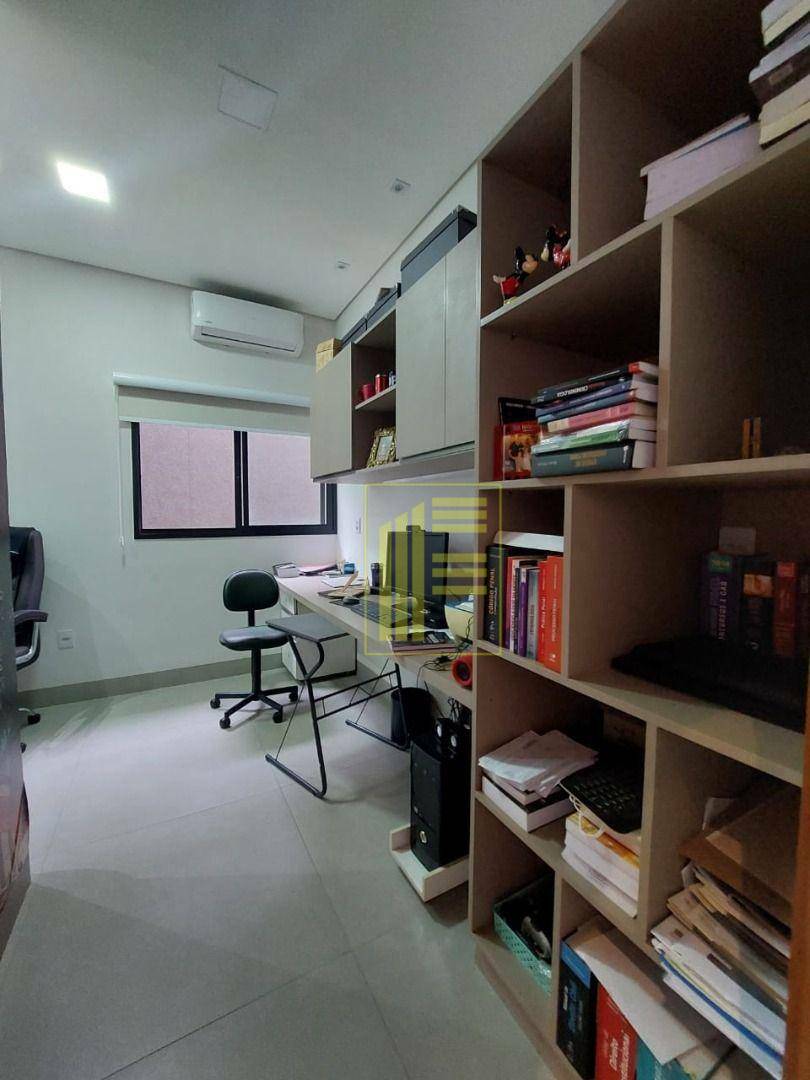 Casa de Condomínio para alugar com 3 quartos, 290m² - Foto 3