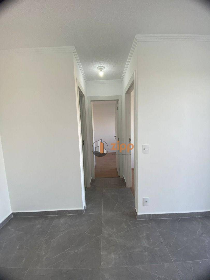 Apartamento para alugar com 2 quartos, 38m² - Foto 21