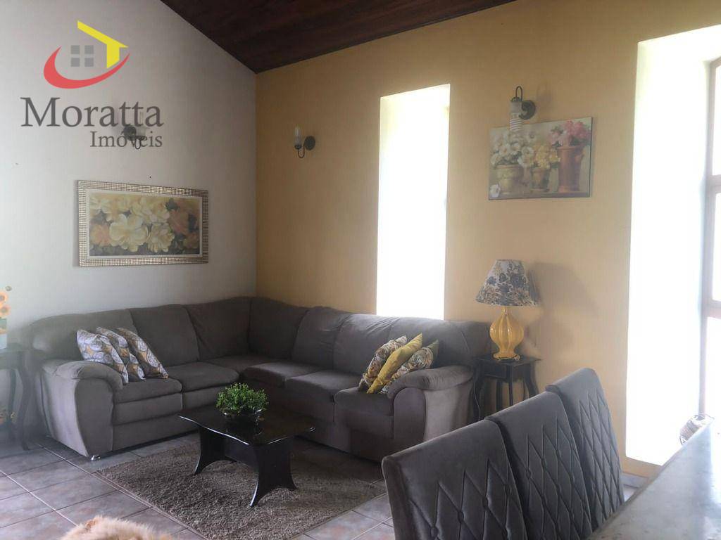 Chácara à venda com 3 quartos, 180m² - Foto 8