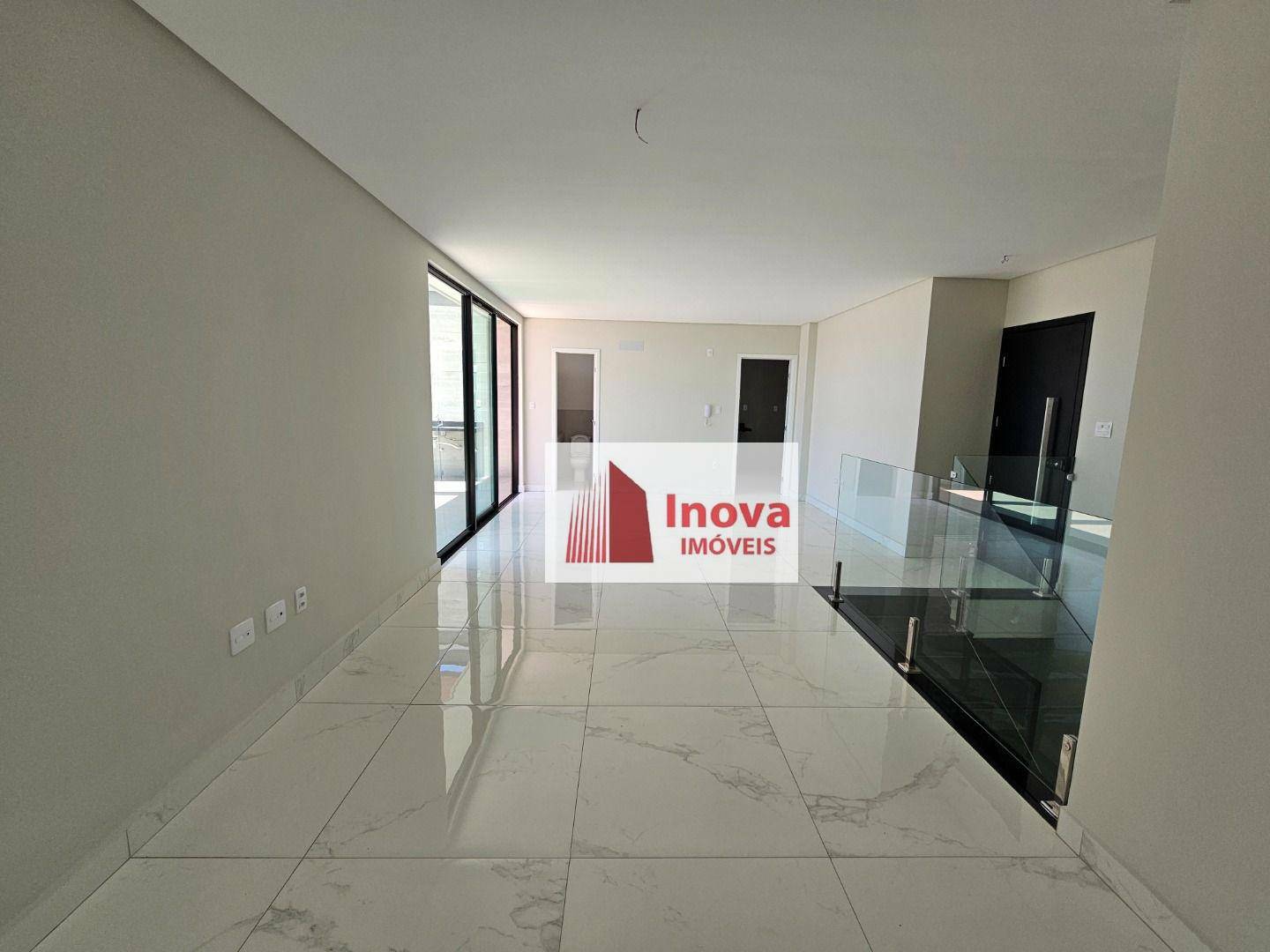 Cobertura à venda com 4 quartos, 240m² - Foto 7