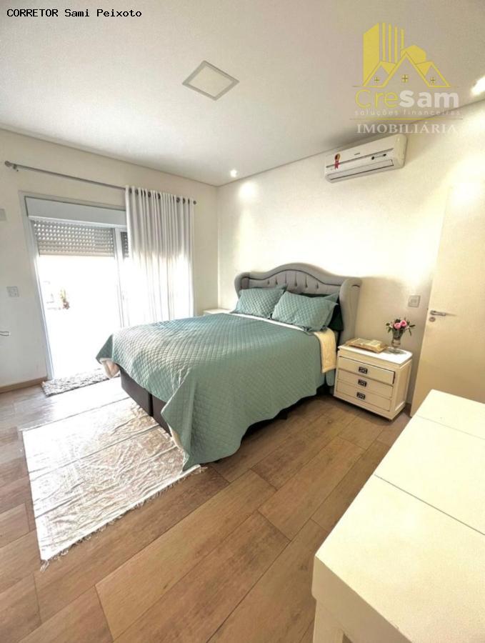 Casa à venda com 3 quartos, 298m² - Foto 12