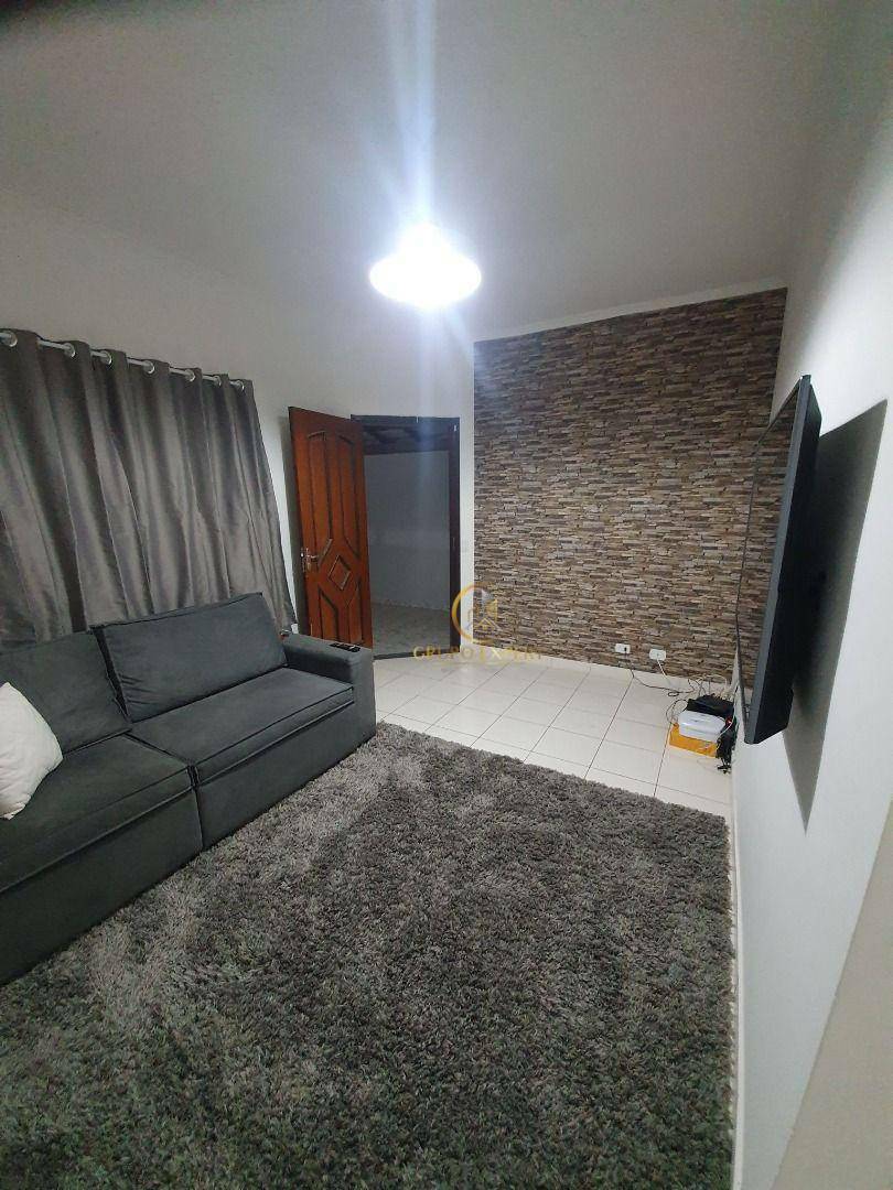 Casa à venda com 3 quartos, 125m² - Foto 2