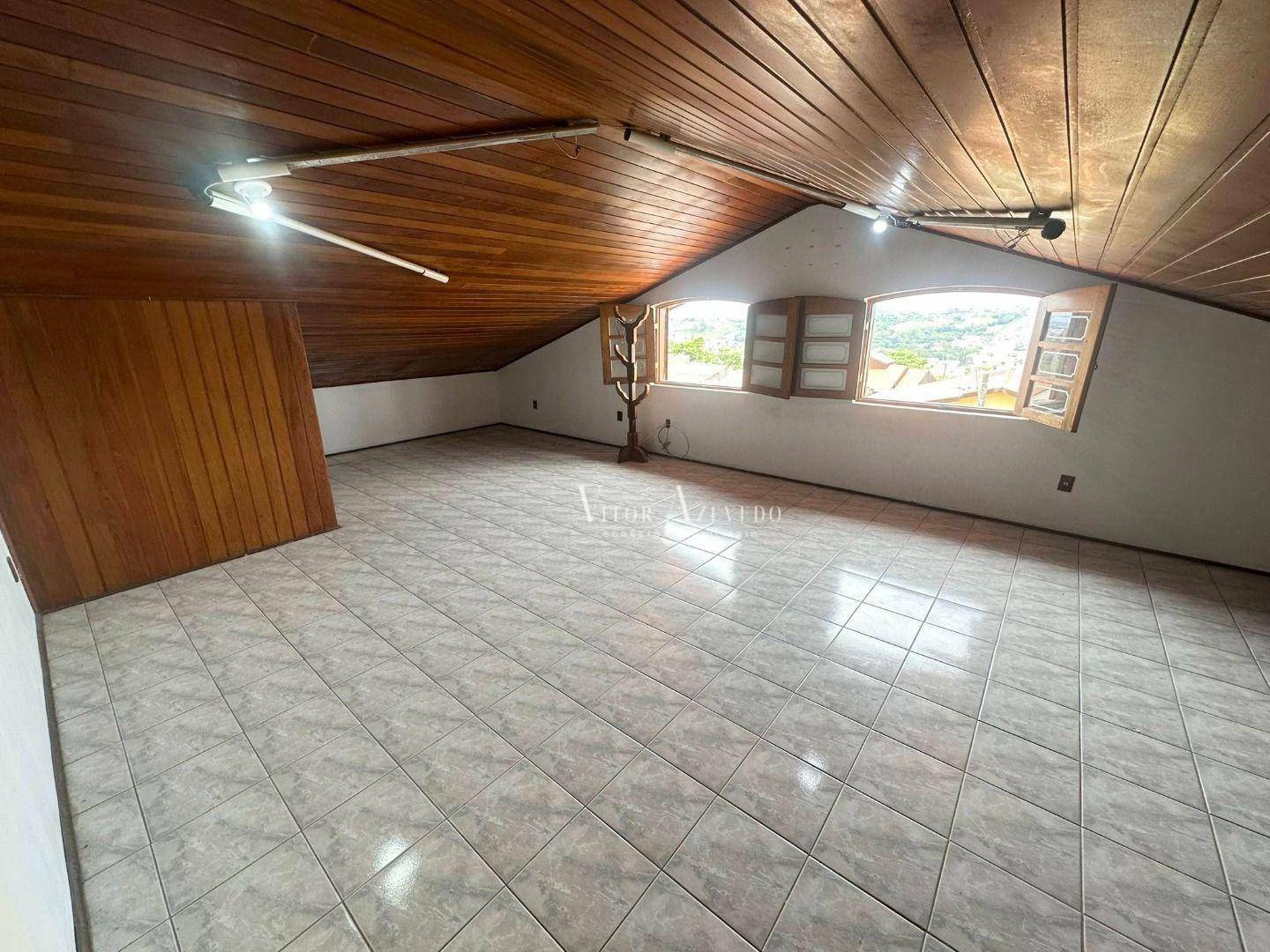 Casa à venda com 4 quartos, 173m² - Foto 62