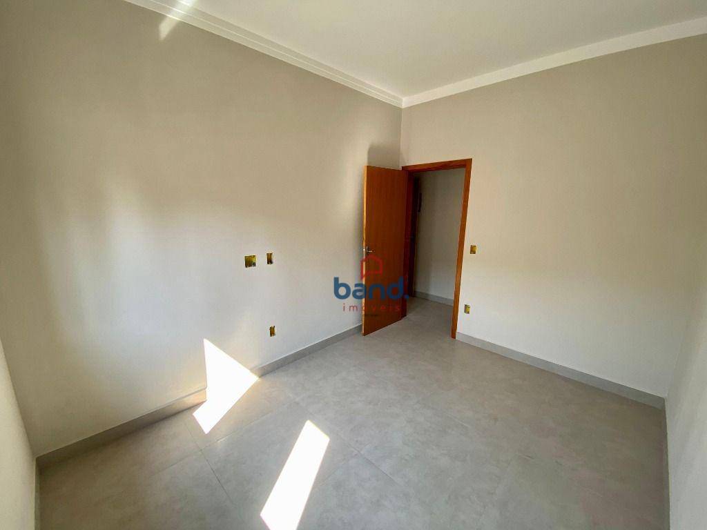 Casa à venda com 3 quartos, 210m² - Foto 12