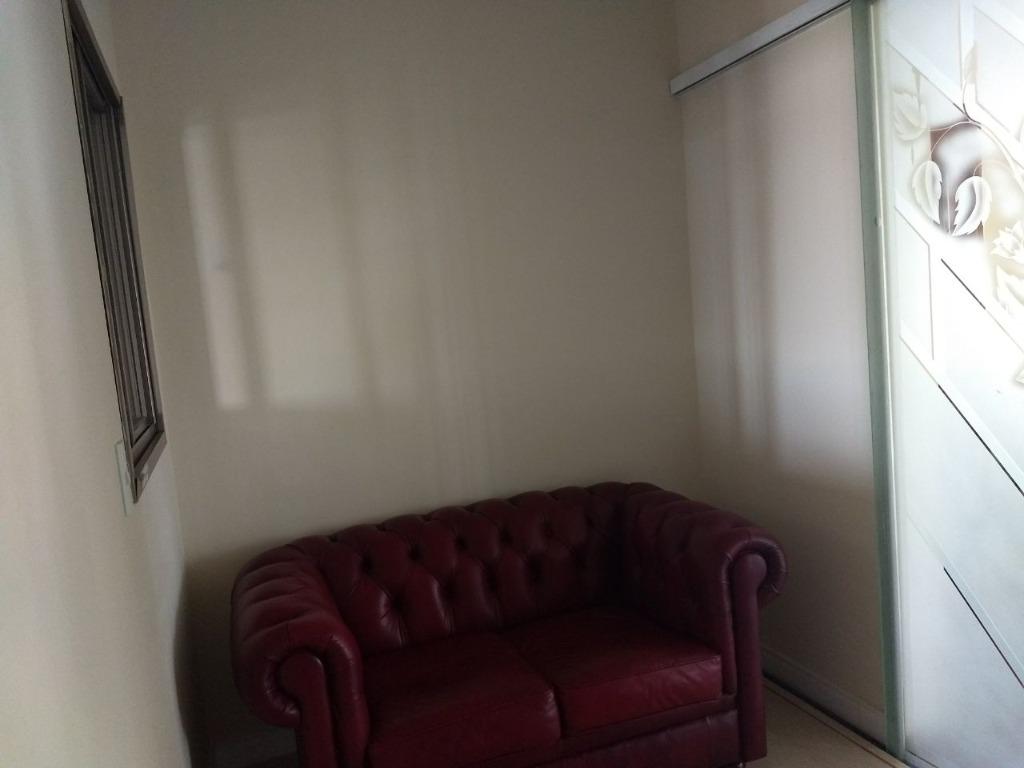 Apartamento à venda com 3 quartos, 167m² - Foto 2