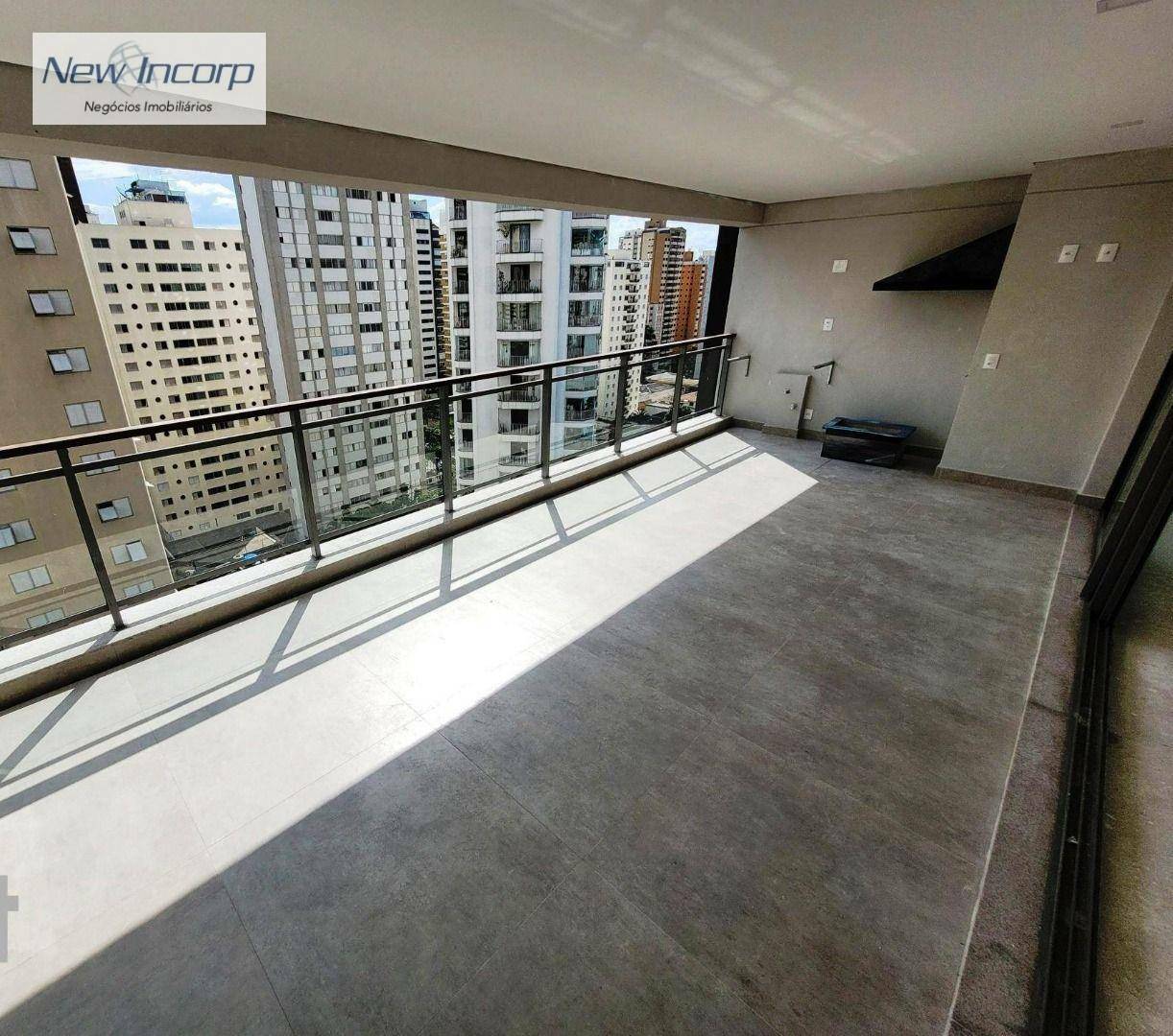 Apartamento à venda com 3 quartos, 165m² - Foto 3