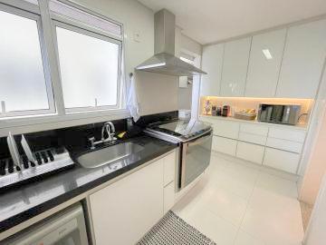 Apartamento à venda com 2 quartos, 125m² - Foto 17