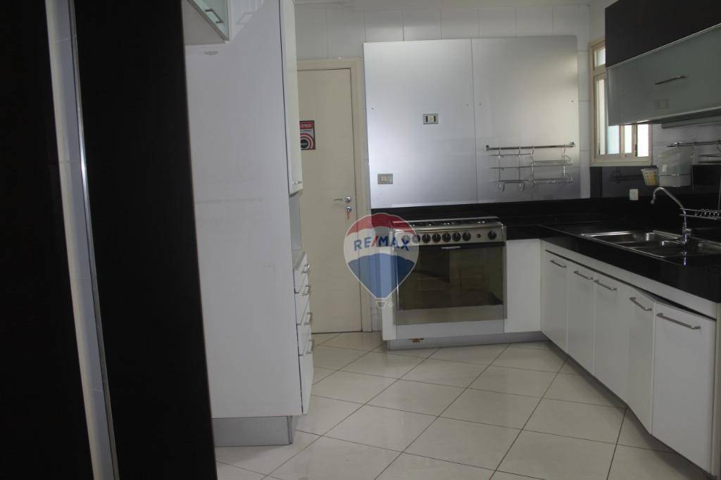 Apartamento à venda e aluguel com 3 quartos, 148m² - Foto 27