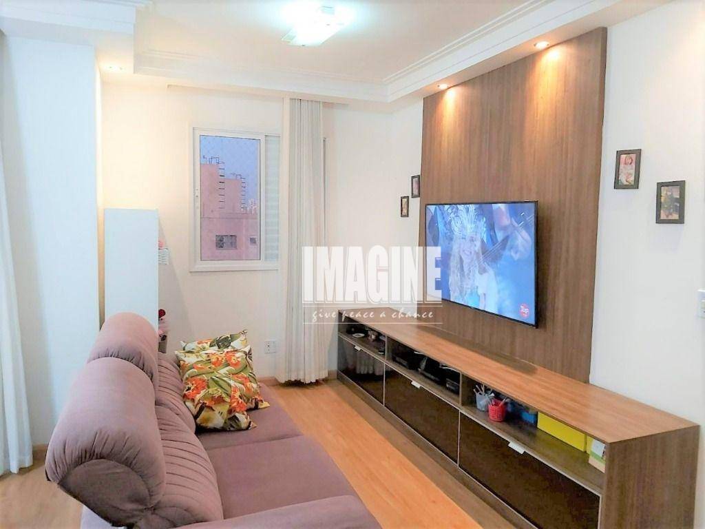 Apartamento à venda com 2 quartos, 65m² - Foto 3