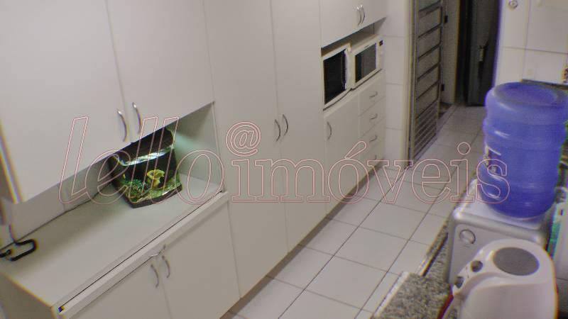 Apartamento para alugar com 4 quartos, 138m² - Foto 13