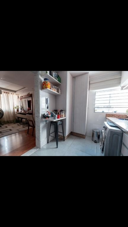 Apartamento à venda com 2 quartos, 44m² - Foto 3