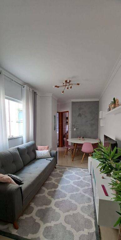 Apartamento à venda com 2 quartos, 52m² - Foto 1