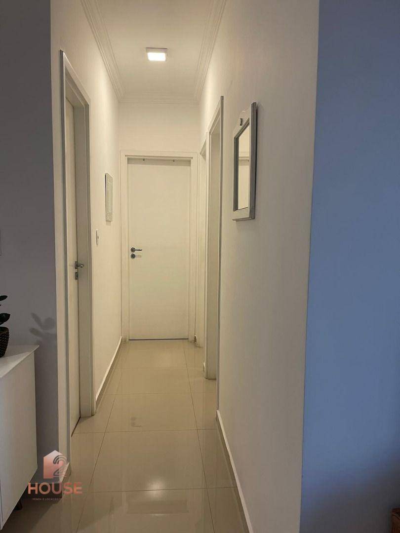 Apartamento à venda com 3 quartos, 70m² - Foto 8