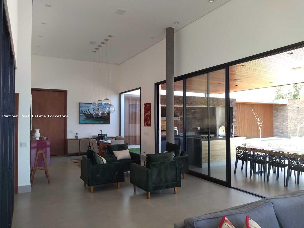 Casa de Condomínio à venda com 6 quartos, 600m² - Foto 15