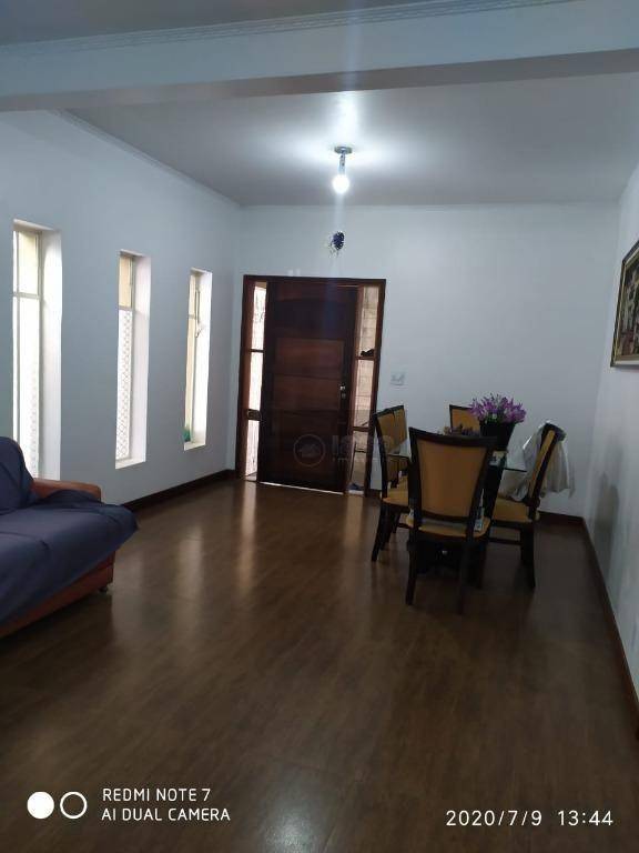 Sobrado à venda e aluguel com 3 quartos, 160m² - Foto 3