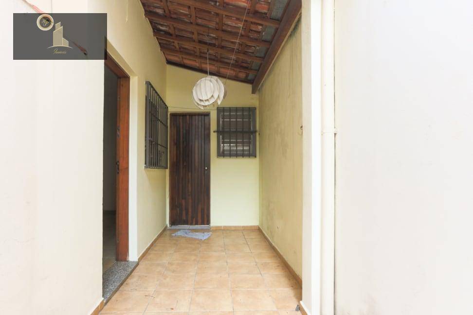 Casa à venda com 2 quartos, 180m² - Foto 15