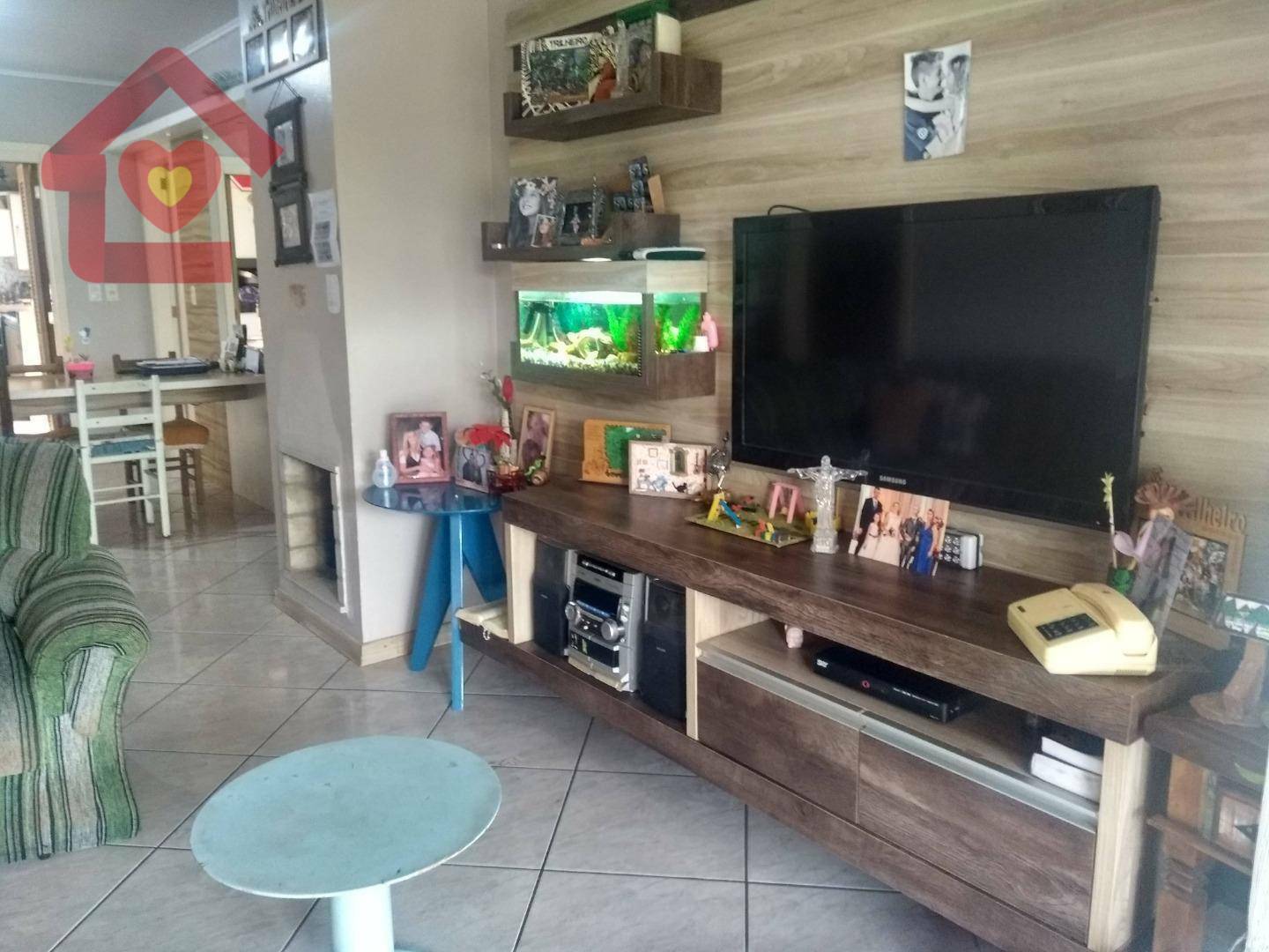 Casa à venda com 3 quartos, 420M2 - Foto 1