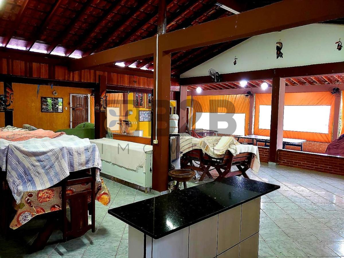 Fazenda à venda com 12 quartos, 900m² - Foto 3