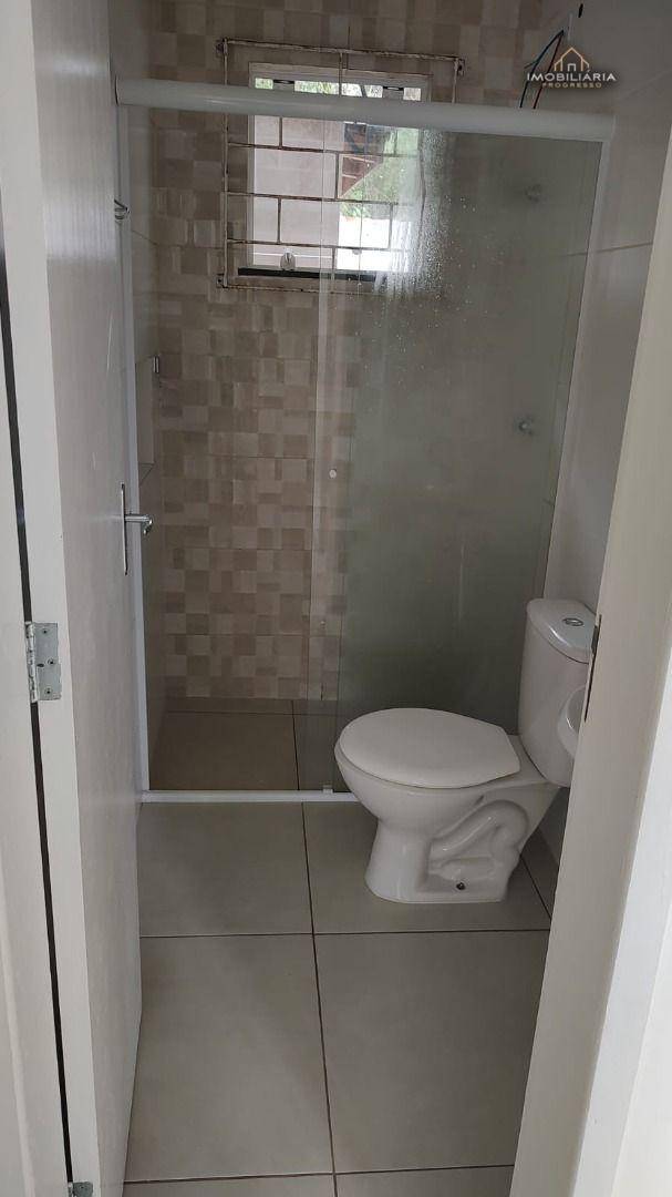 Casa à venda com 2 quartos, 50m² - Foto 14