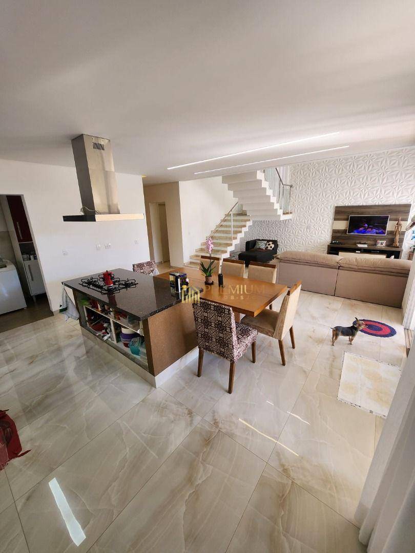 Sobrado à venda com 3 quartos, 243m² - Foto 27