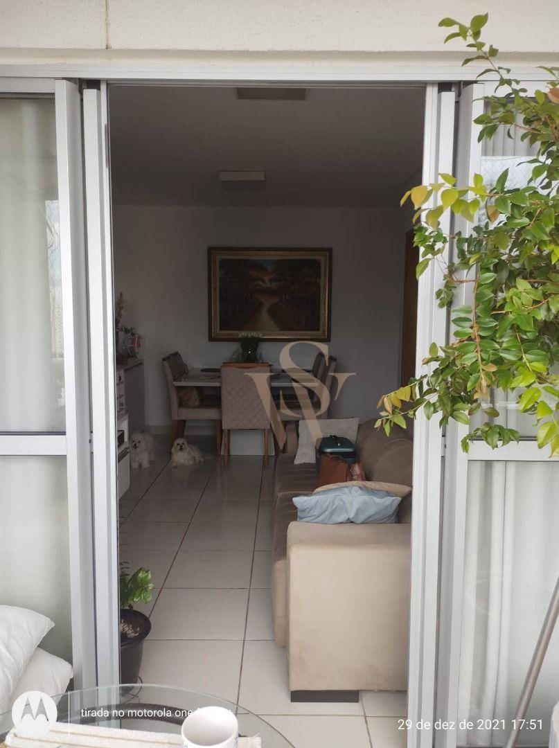 Apartamento à venda com 2 quartos, 62m² - Foto 2