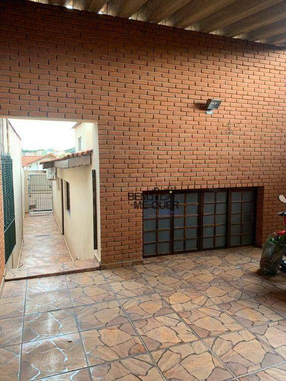 Casa à venda com 3 quartos, 180m² - Foto 36