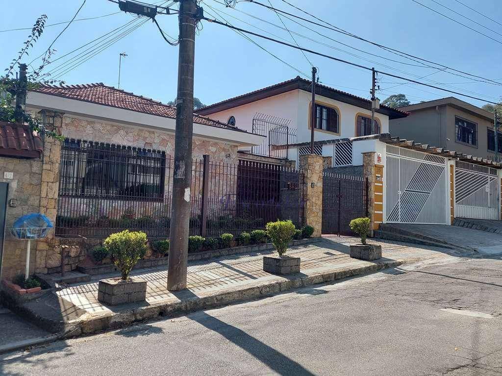 Casa à venda com 4 quartos, 123m² - Foto 1