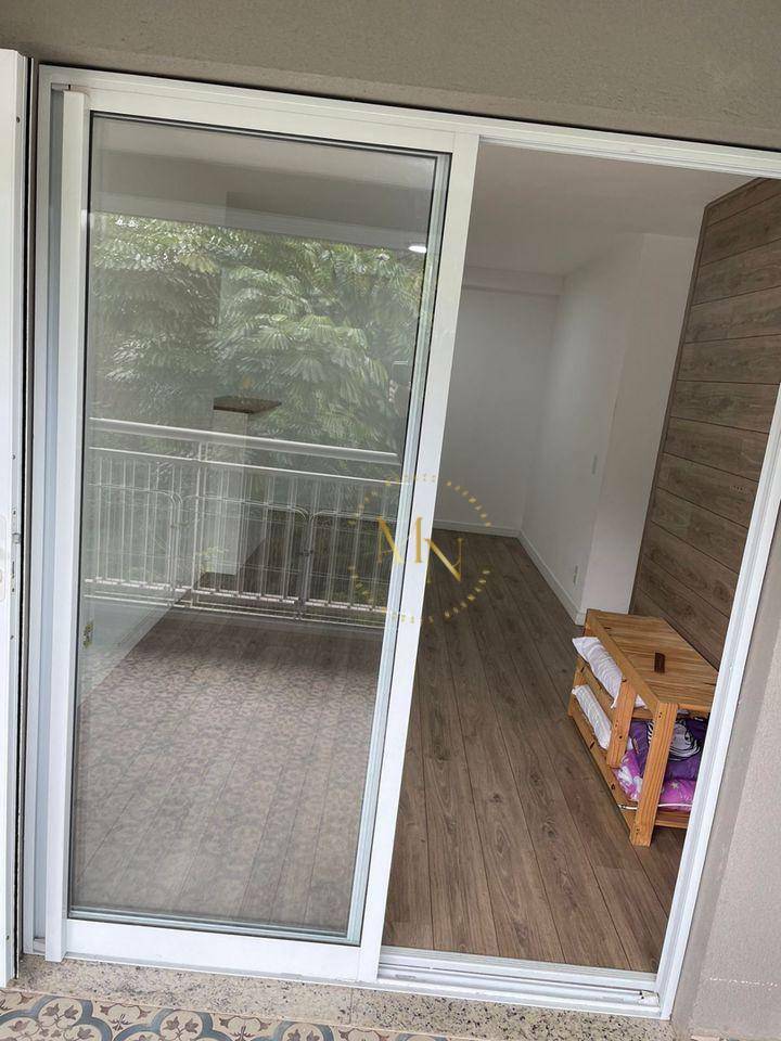 Apartamento à venda com 3 quartos, 80m² - Foto 8