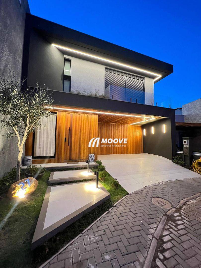 Sobrado, 4 quartos, 190 m² - Foto 1