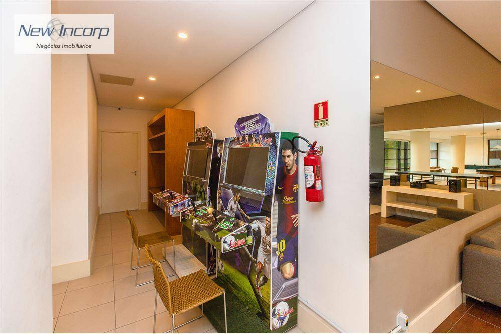 Apartamento à venda com 3 quartos, 209m² - Foto 52