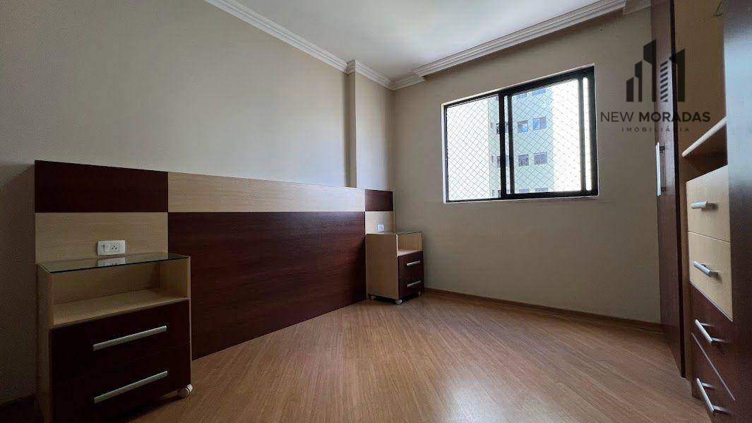 Apartamento à venda com 3 quartos, 96m² - Foto 16