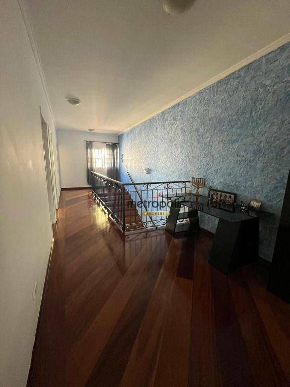 Casa à venda com 3 quartos, 330m² - Foto 31