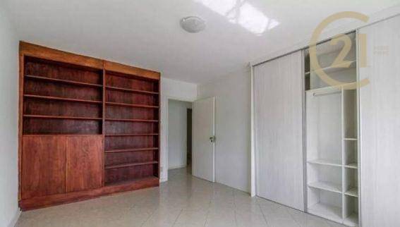 Apartamento à venda com 4 quartos, 240m² - Foto 18