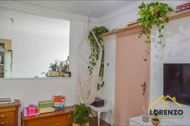 Apartamento à venda com 2 quartos, 81m² - Foto 2