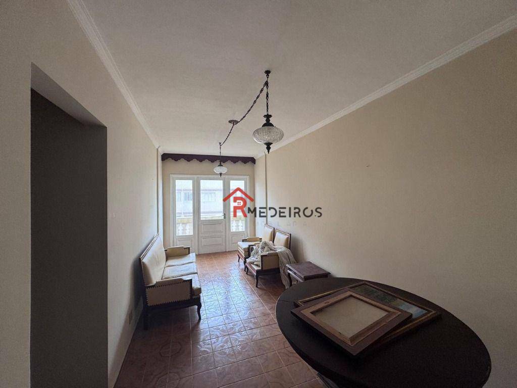 Apartamento à venda com 2 quartos, 75m² - Foto 2