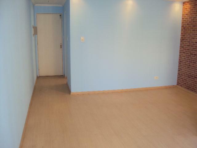 Apartamento para alugar com 2 quartos, 57m² - Foto 12