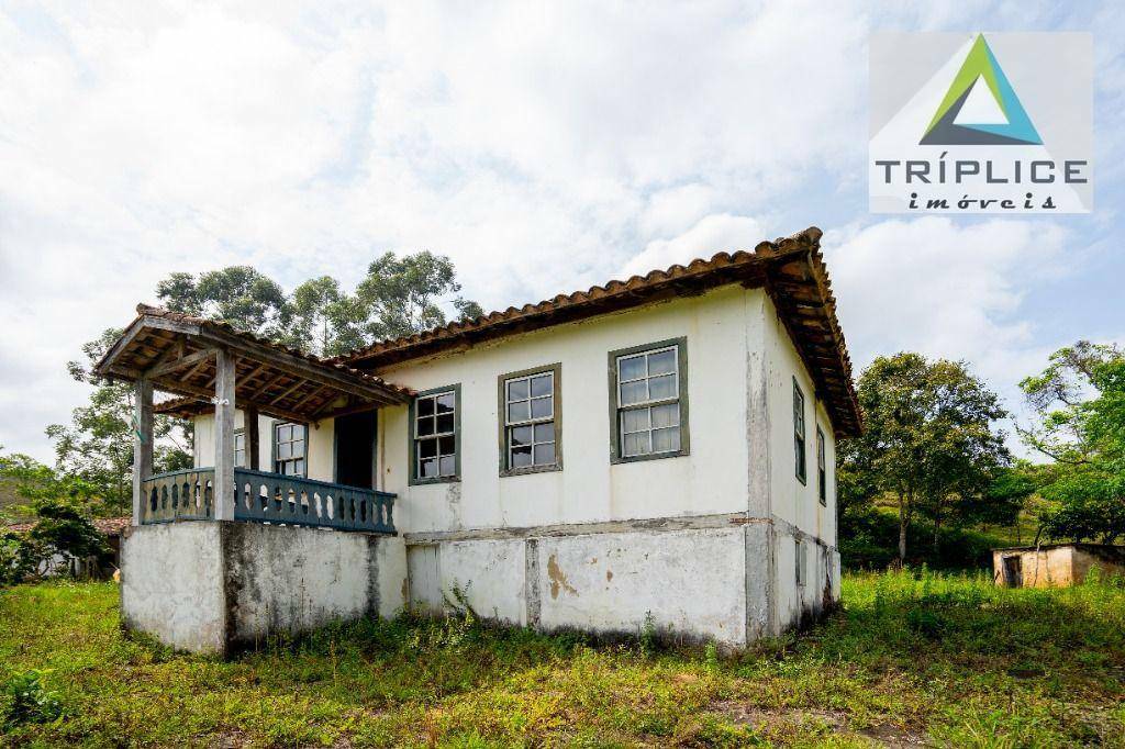 Fazenda à venda com 8 quartos, 1910000M2 - Foto 2