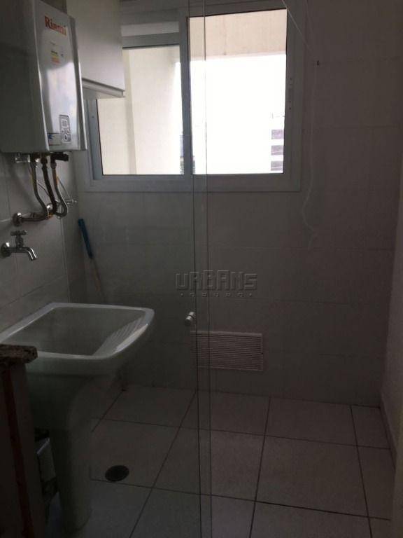 Apartamento à venda com 2 quartos, 66m² - Foto 8