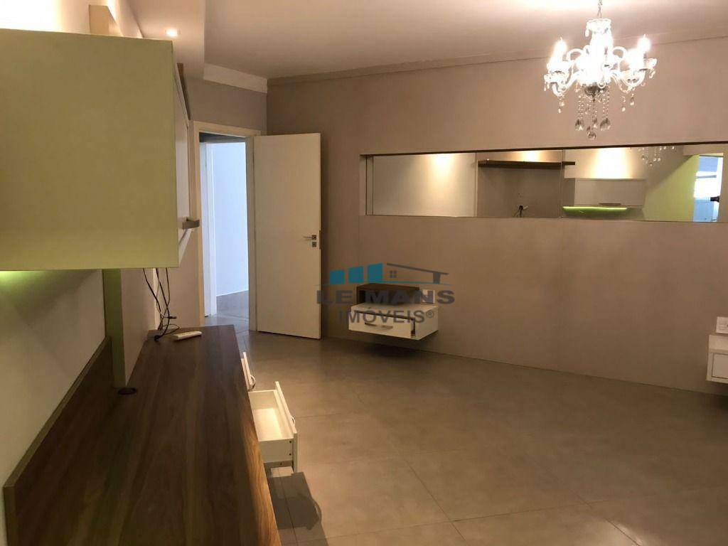 Casa à venda com 6 quartos, 404m² - Foto 9