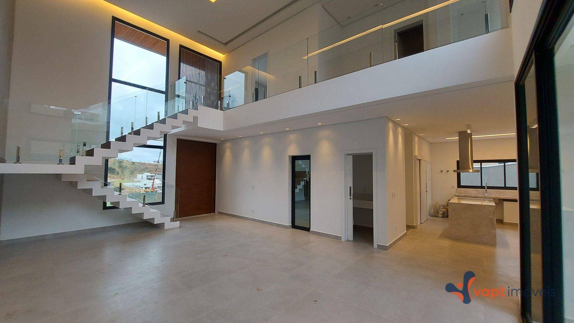 Sobrado, 4 quartos, 386 m² - Foto 1