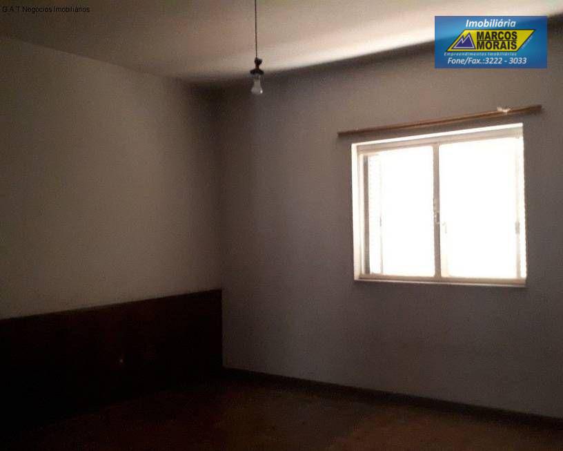 Casa à venda e aluguel com 4 quartos, 280m² - Foto 31