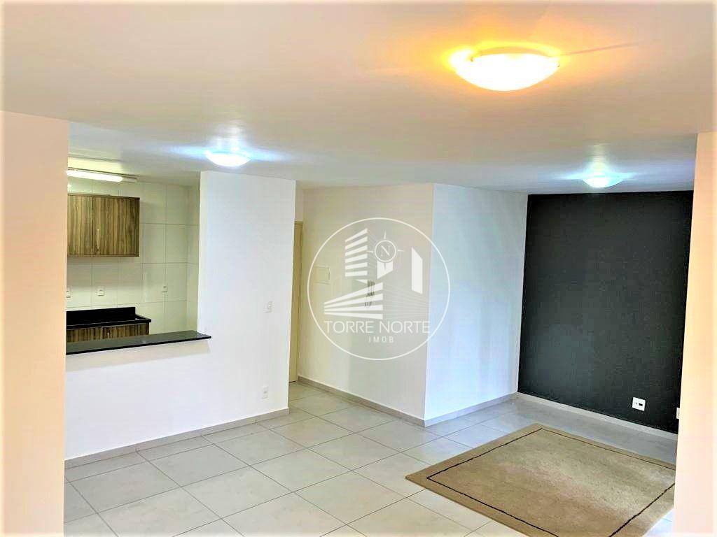 Apartamento à venda com 3 quartos, 72m² - Foto 1