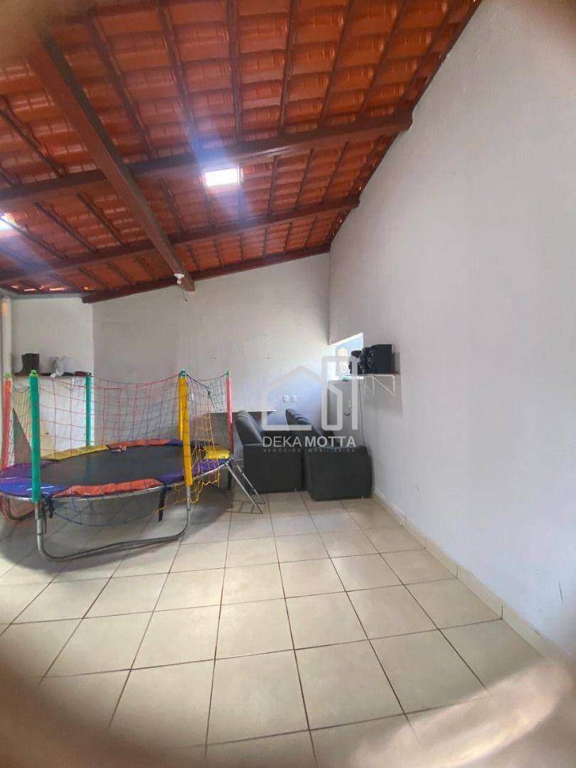 Casa à venda com 3 quartos, 150m² - Foto 4