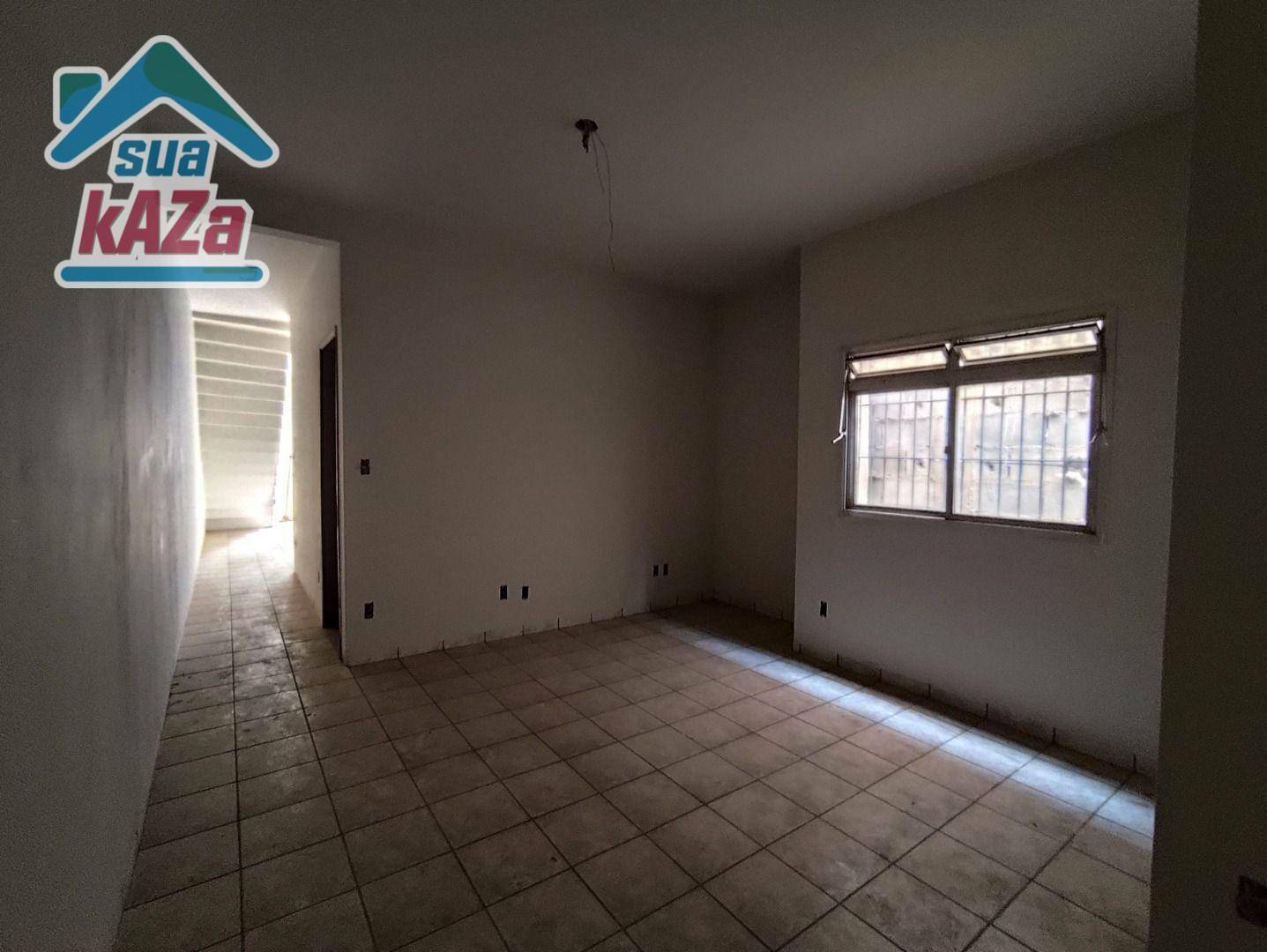 Casa à venda com 6 quartos, 230m² - Foto 20