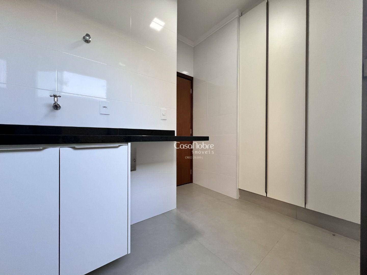 Casa de Condomínio à venda com 3 quartos, 202m² - Foto 14