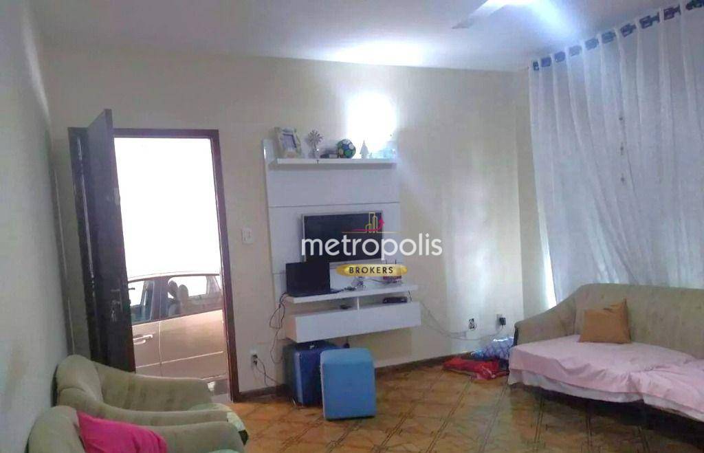 Casa para alugar com 3 quartos, 200m² - Foto 4