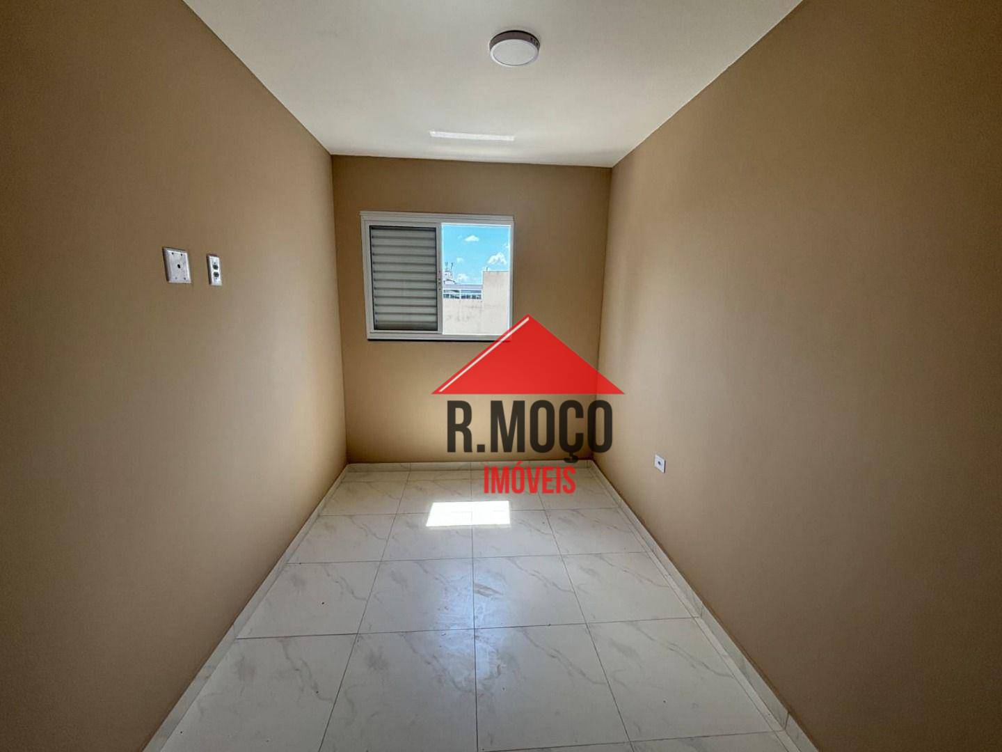 Apartamento à venda com 2 quartos, 40m² - Foto 21