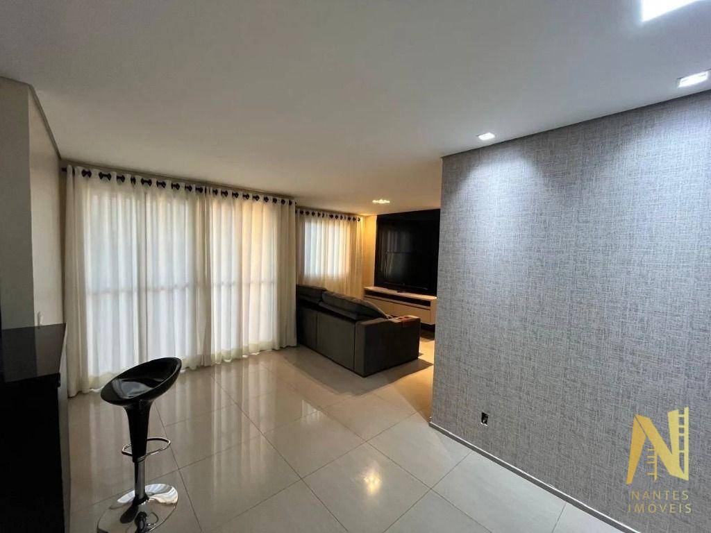 Apartamento à venda com 2 quartos, 66m² - Foto 3